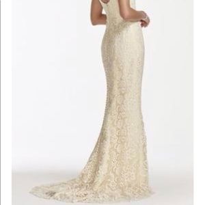Oleg Cassini wedding gow,n